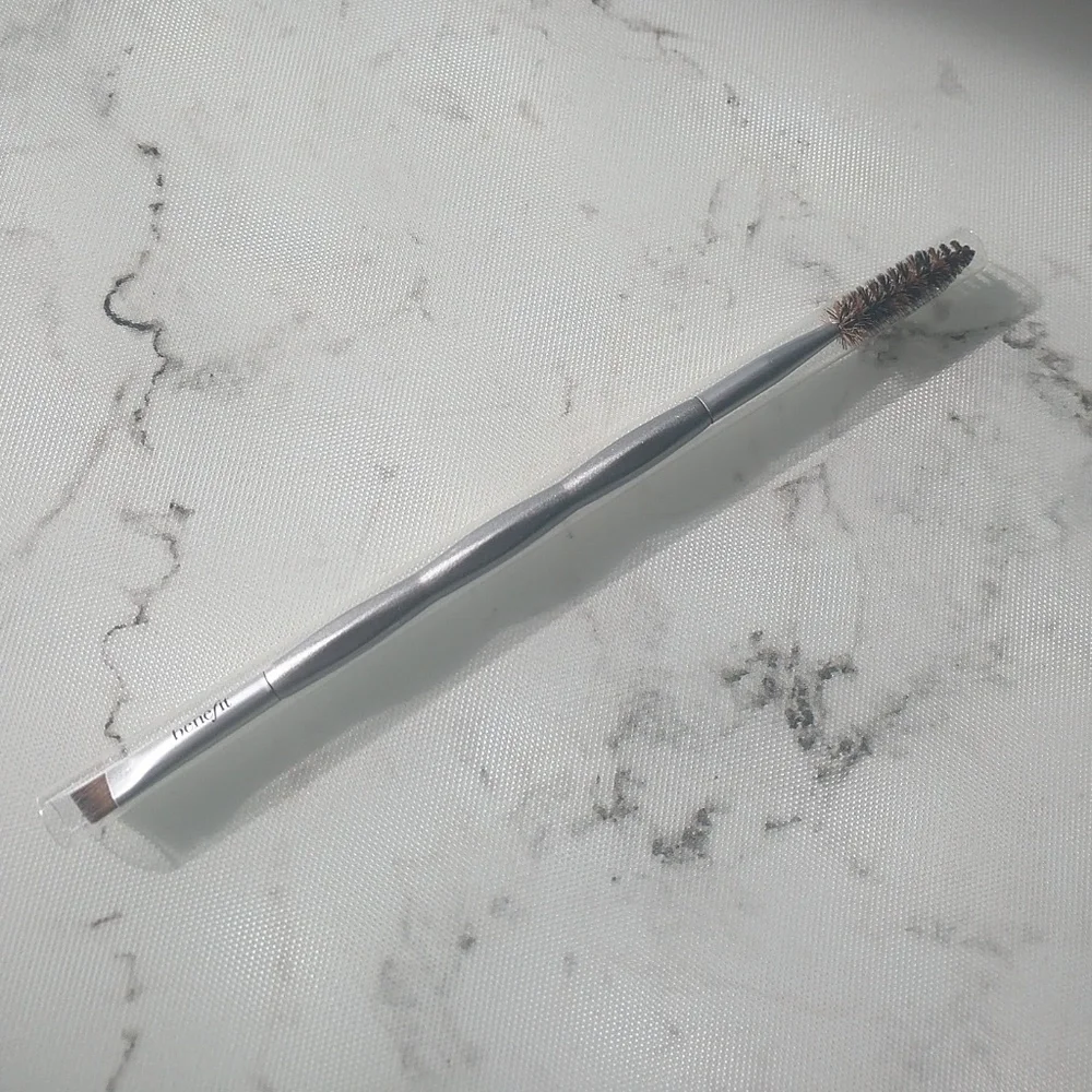 Benefit Duel Ended Brow Brush and Spoolie